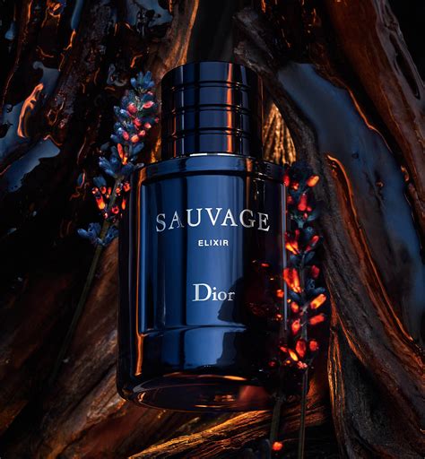 Sauvage Elixir: rare and intoxicating men's fragrance elixir .